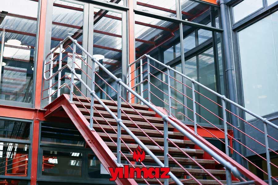 Çelik Yangın Merdiveni - Yılmaz Yangın